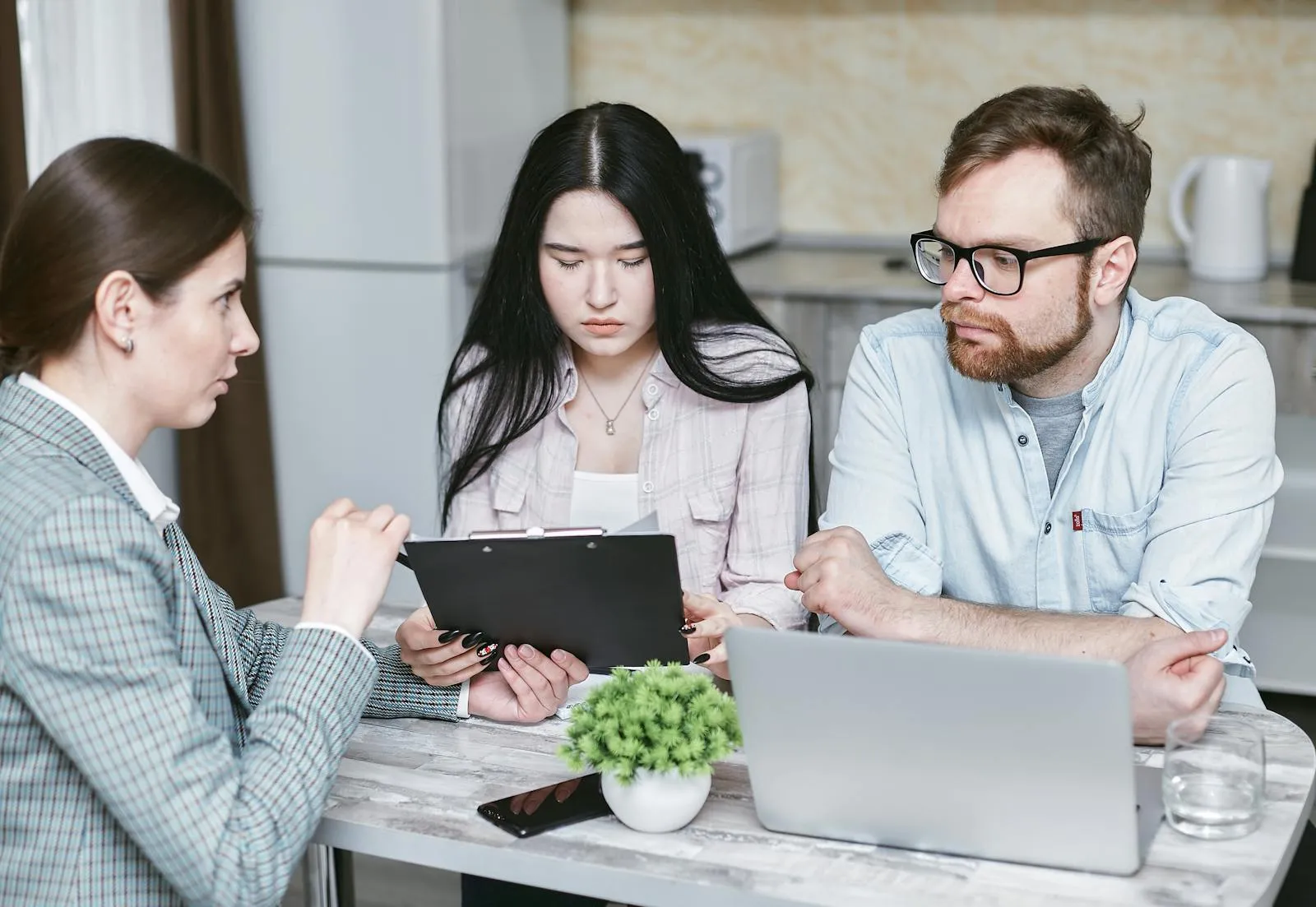 Real Estate Marketing Dashboard